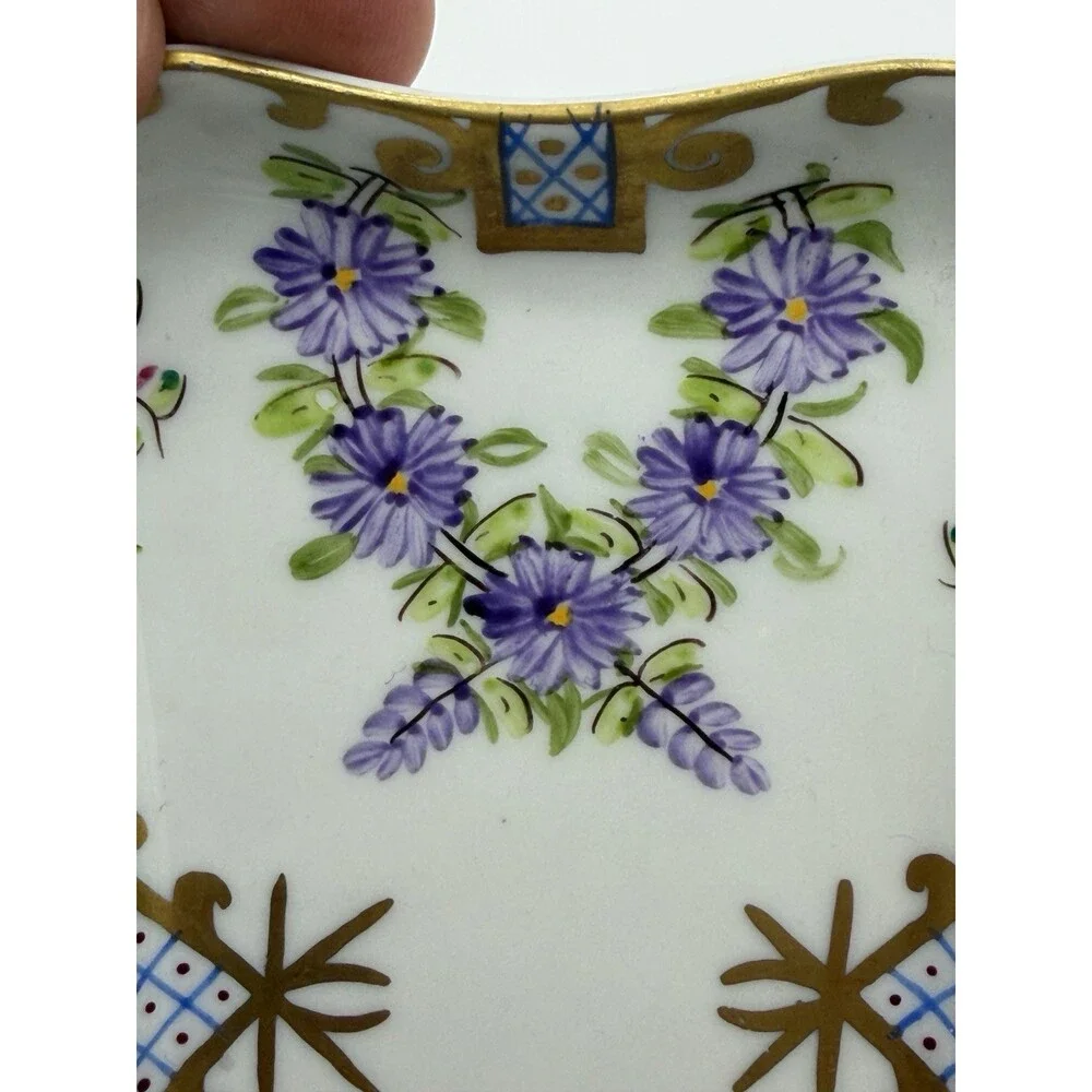 Limoges France Porcelain Hand Painted Floral Pattern Tray/dish 5”x3”
